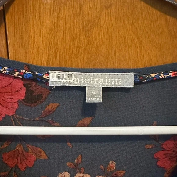 Purple floral blouse - Picture 4 of 4